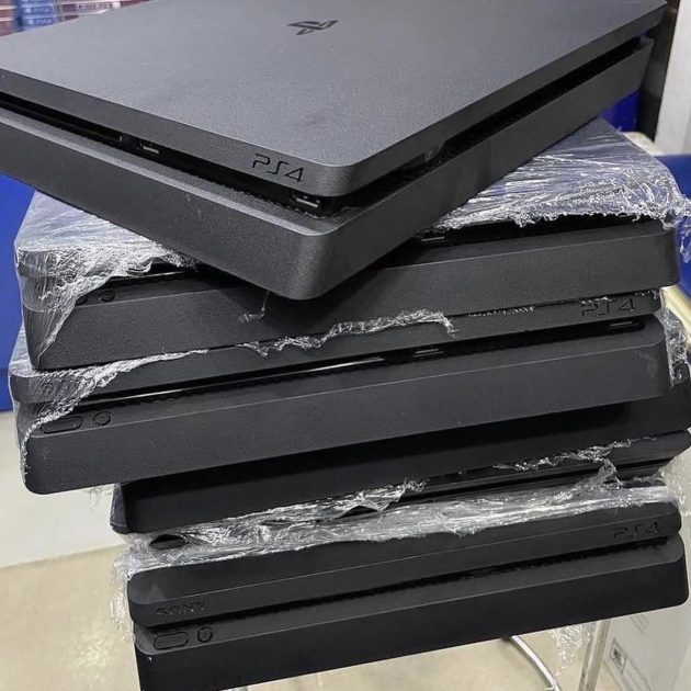 صفقة لأجهزة بلاي ستيشن 4 مستعملة 🎮🔥