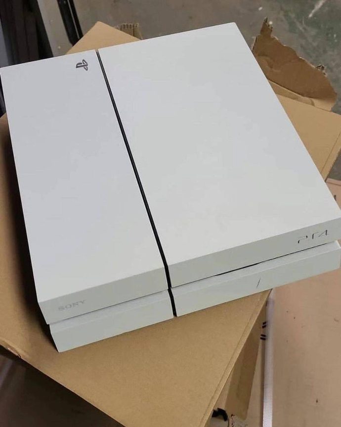 ⁦صفقة لأجهزة بلاي ستيشن 4 مستعملة 🎮🔥⁩ - الصورة ⁦14⁩