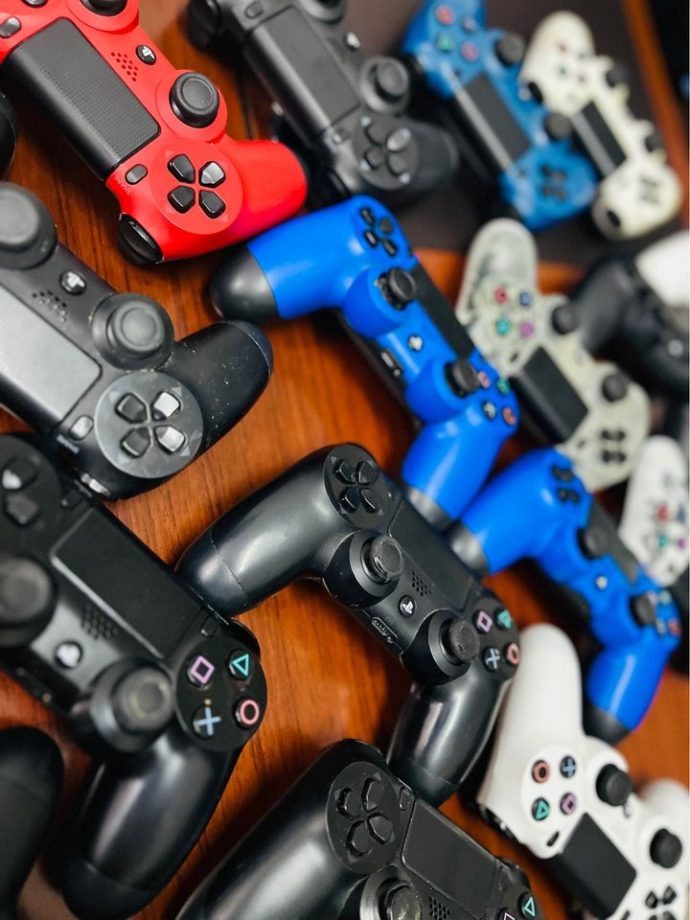 ⁦صفقة لأجهزة بلاي ستيشن 4 مستعملة 🎮🔥⁩ - الصورة ⁦15⁩